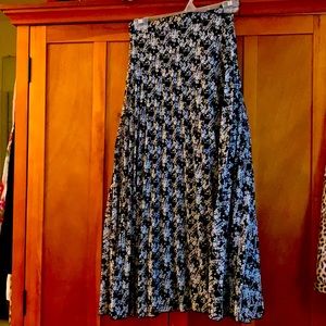 Black and white skirt